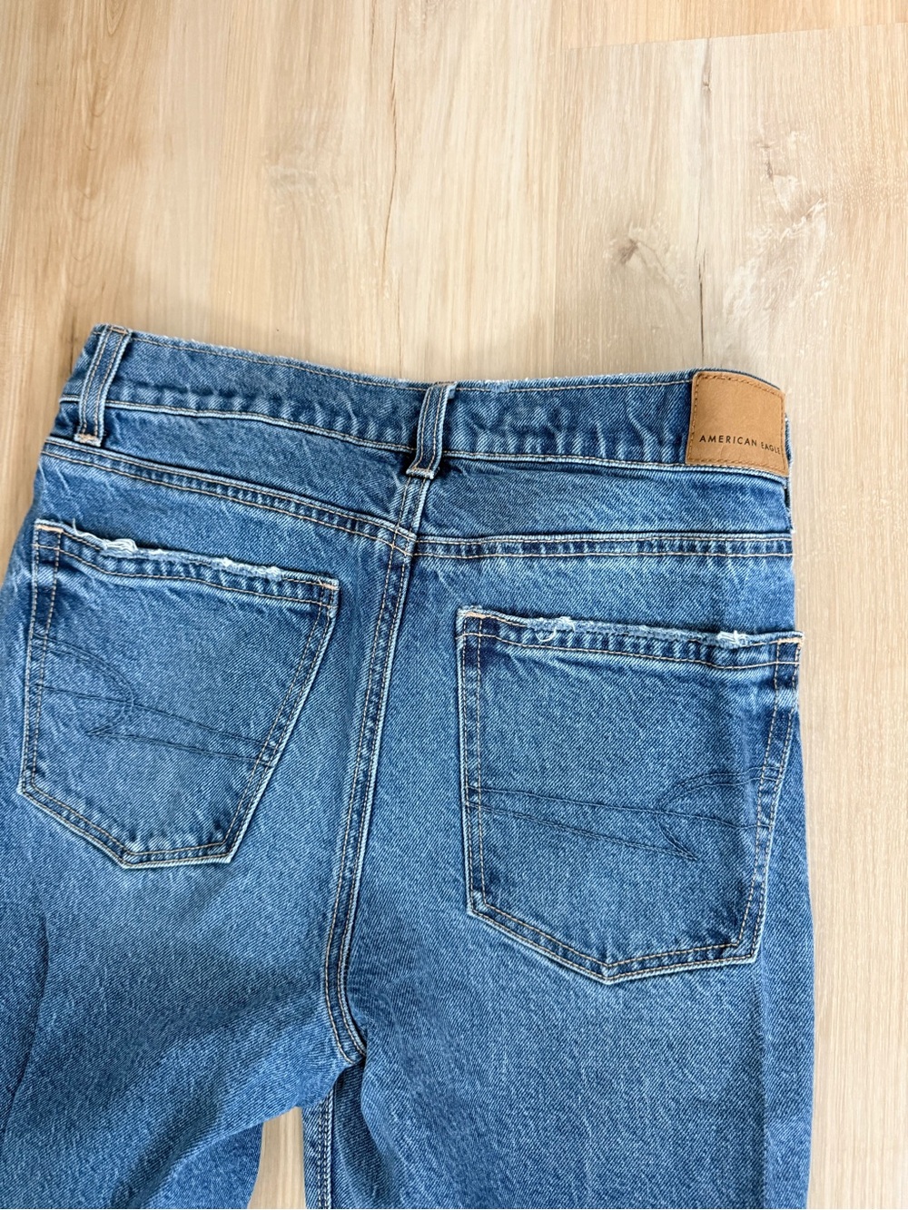 American Eagle super high rise straight jean - Picture 8 of 8